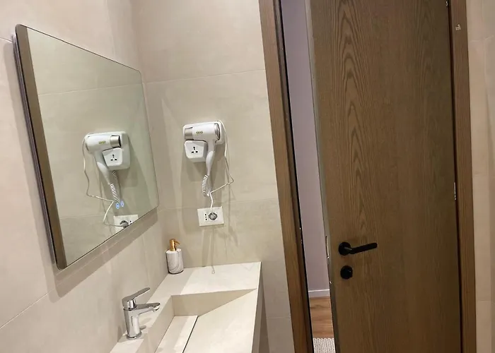 Dia Mare Deluxe Apartahotel Vlorë
